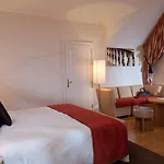 ホテル マメゾン リバーサイド プラハ