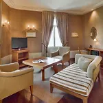 Mamaison Riverside Hotel Praga