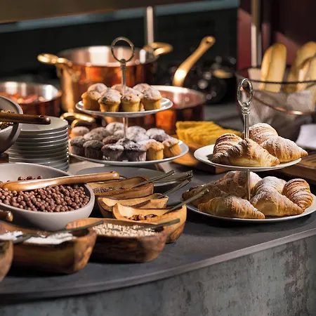 호텔 마메종 리버사이드 5*