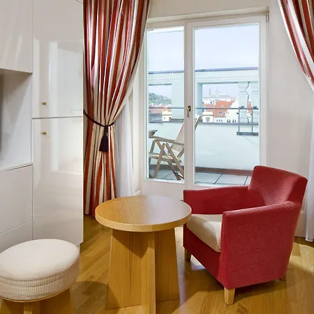 ホテル マメゾン リバーサイド プラハ