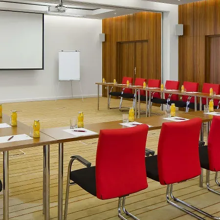 Mamaison Riverside 5* Prag