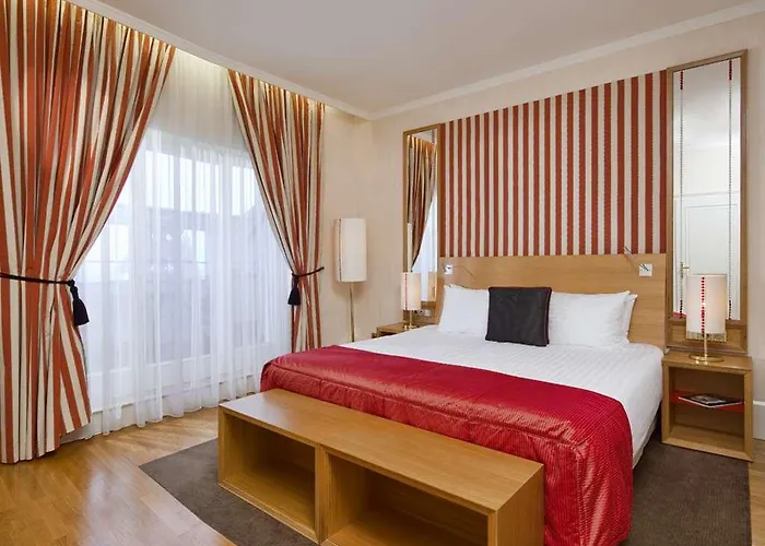 Mamaison Riverside Hotel Praag