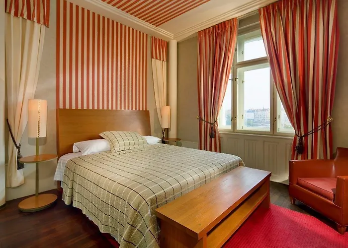 Hotel Mamaison Riverside 5*