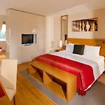 Mamaison Riverside 5* Praga