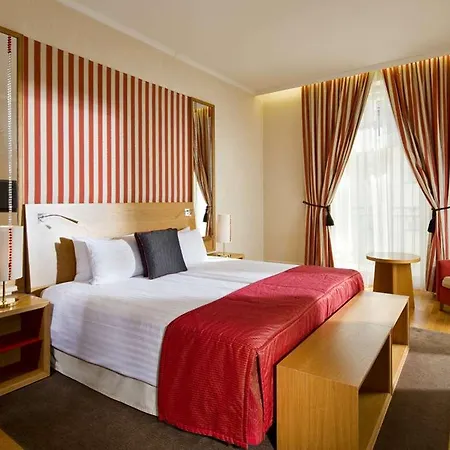 Mamaison Riverside 5* Praag