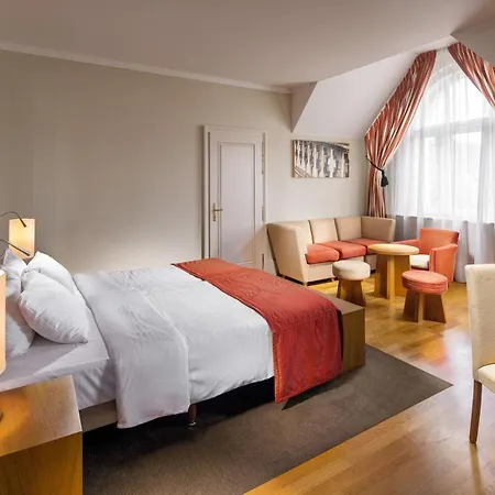 Mamaison Riverside 5* Praag