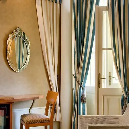 Mamaison Riverside Praga