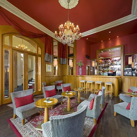 Mamaison Riverside Hotel 5*