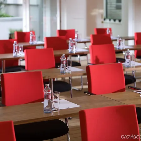 Mamaison Riverside Hotel Praag