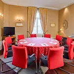 Mamaison Riverside Szálloda 5*